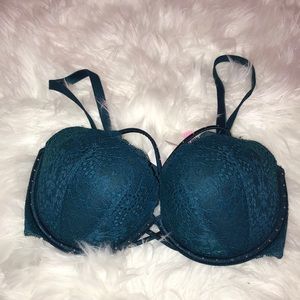 Victoria’s Secret Pink Push up 32DD Bra